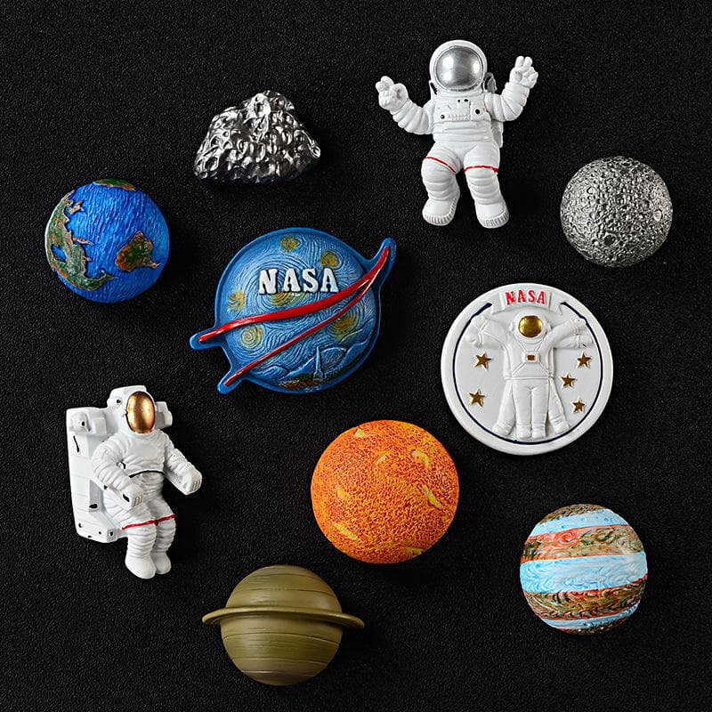 3D Resin Toy Fridge Magnets - Outer Space Astronaut & Planet Refrigerator Magnets, Cute Space Theme Decorative Magnets for Fridge, Whiteboard, Locker